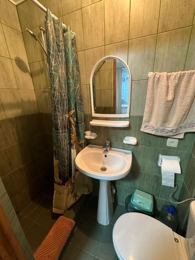 Гостевой Дом Колибри Hotel Gagra Eksteriør billede